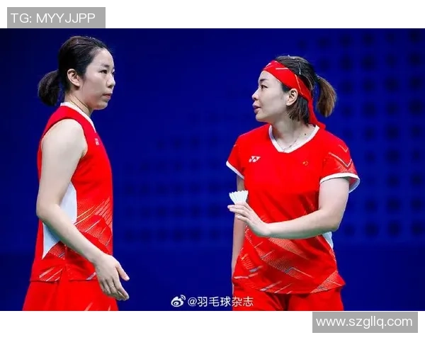 成都与南京羽毛球队赛后复盘分析灵活性表现与战术对比 成都与南京羽毛球队赛后复盘分析灵活性表现与战术对比